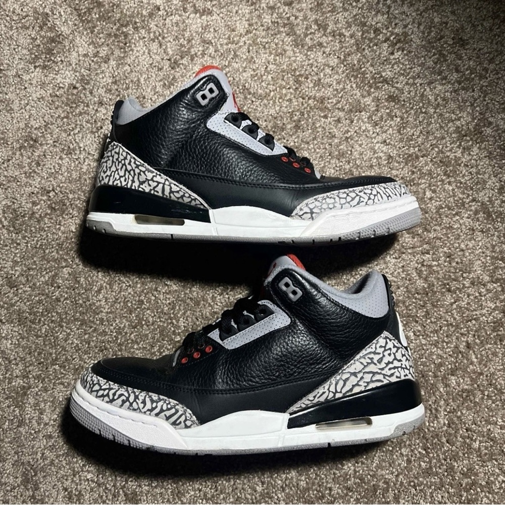 AIR JORDAN 3 BLACK CEMENT 2018 / Mens 8.5